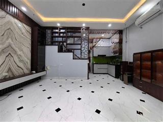 Mặt tiền rộng  tiện ích đỉnh chợ, ga tàu, trường các cấp quanh nhà. thiết kế 34m²