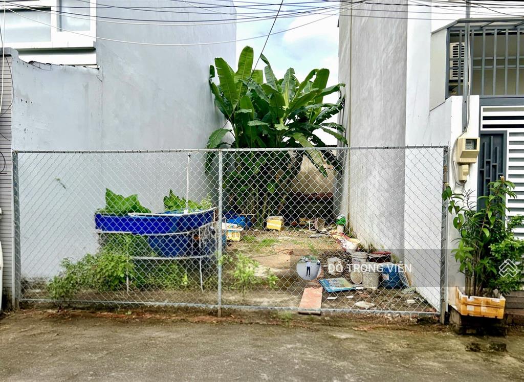 Hiếm! đất đầu tư  ngang 5.5m  tiềm năng sinh lời tốt  hẻm xe hơi 8m  99.8m² thổ cư