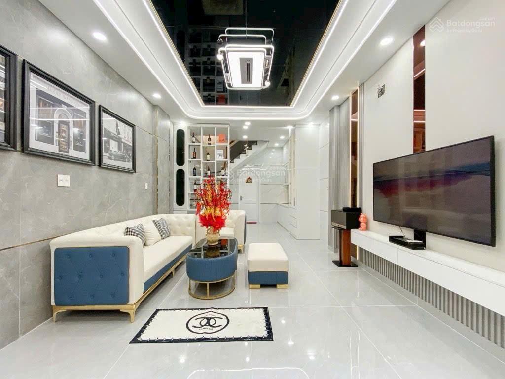 Bán nhà mới đầy đủ nội thất đường ông ích khiêm phường 13 quận 11