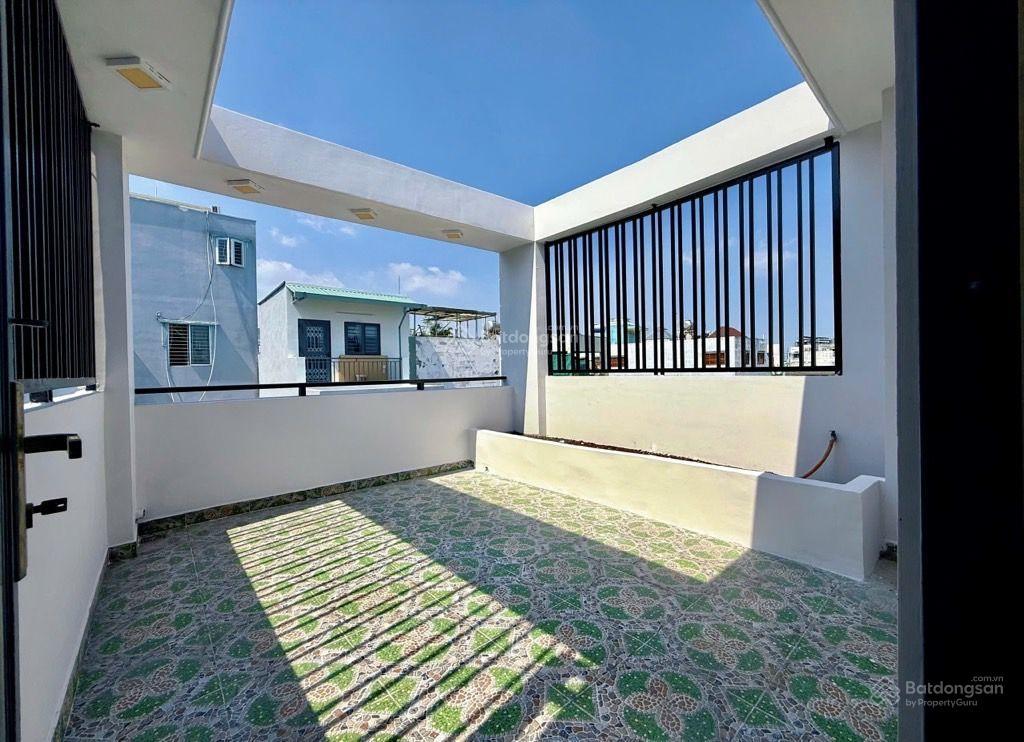 Bán nhà 4 tầng btct đường phạm văn chí phường 7 quận 6