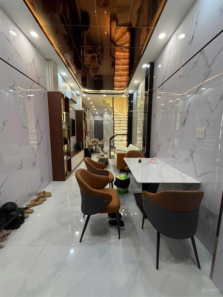 Bán nhà đầy đủ nội thất hẻm xe hơi đường mai xuân thưởng phường 6 quận 6