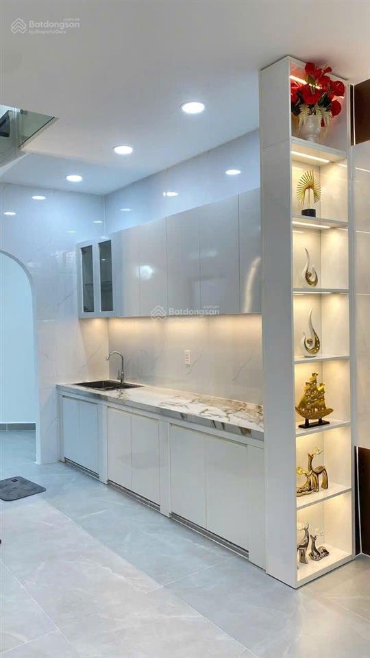 Bán nhà mới 2 tầng 3pn đường 100 bình thới phường 14 quận 11