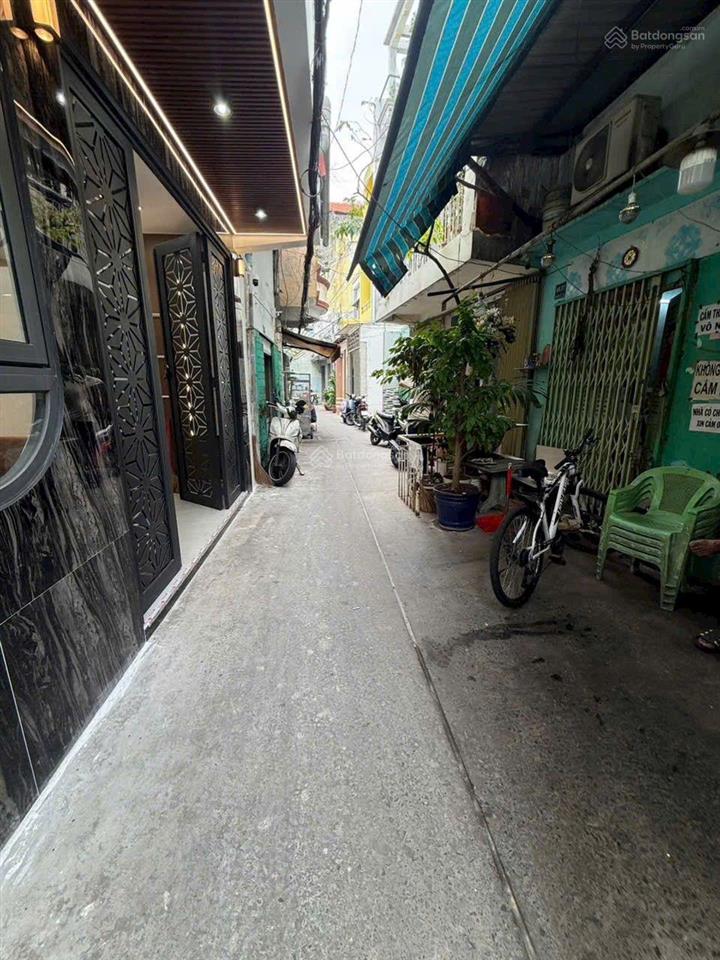 Bán nhà mới 2 tầng 3pn đường 100 bình thới phường 14 quận 11