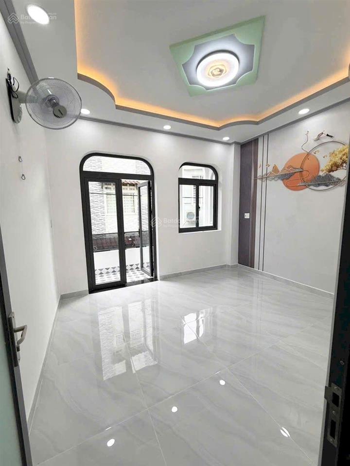 Bán nhà mới xây 3 tầng btct đường bà ký phường 9 quận 6