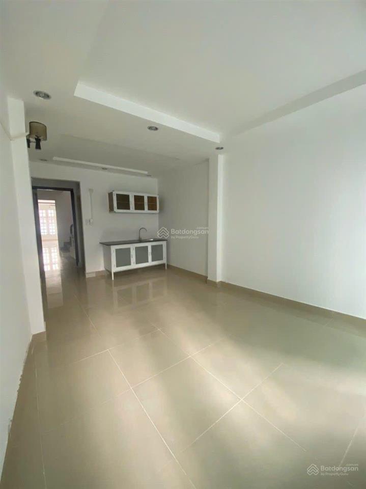 Bán nhà 4 tầng btct đường lê thị bạch cát, phường 11, quận 11
