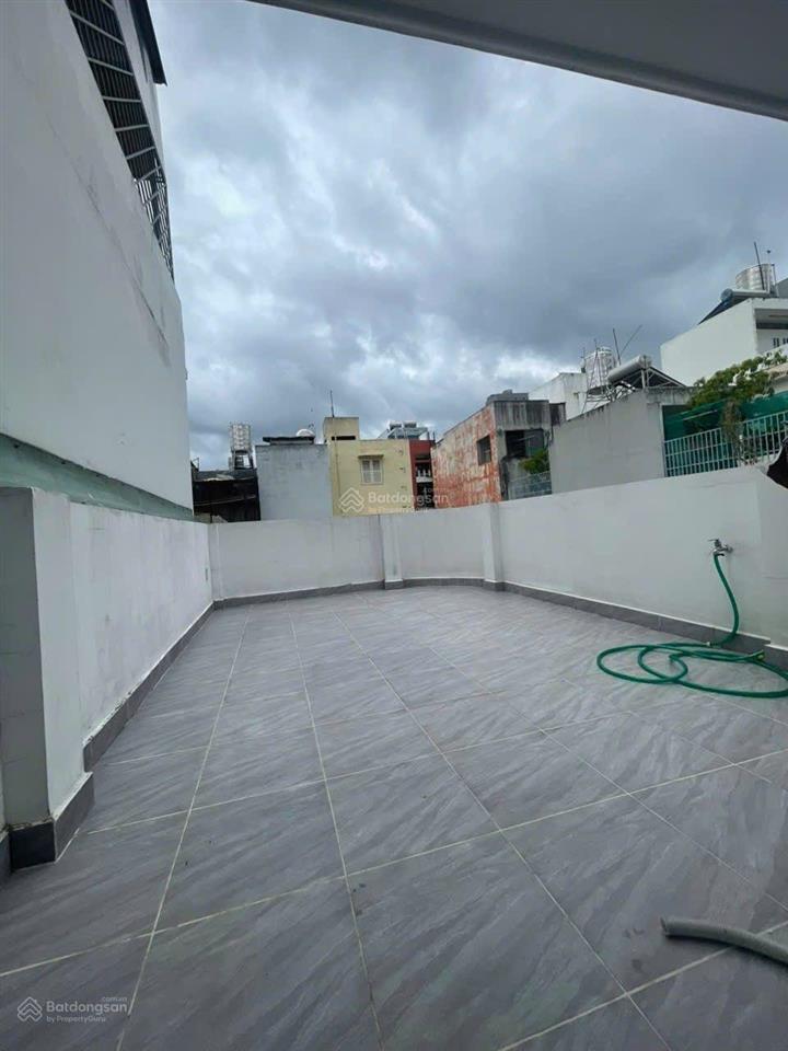 Bán nhà 4 tầng sát mặt tiền đường cao đạt phường 1 quận 5
