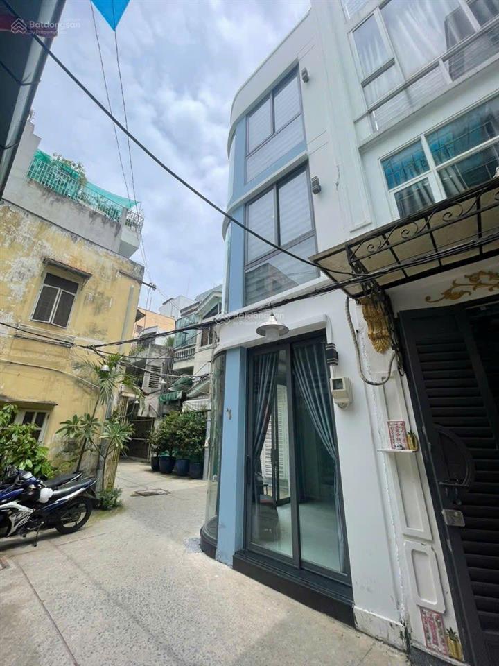 Bán nhà 4 tầng sát mặt tiền đường cao đạt phường 1 quận 5