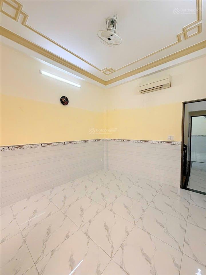 Bán nhà 4 tầng btct đường âu cơ phường phú trung quận tân phú