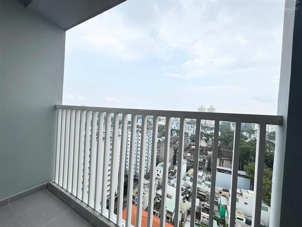 Cho thuê căn hộ 2pn đường nguyễn kim đủ nội thất phường diên hồng quận 10