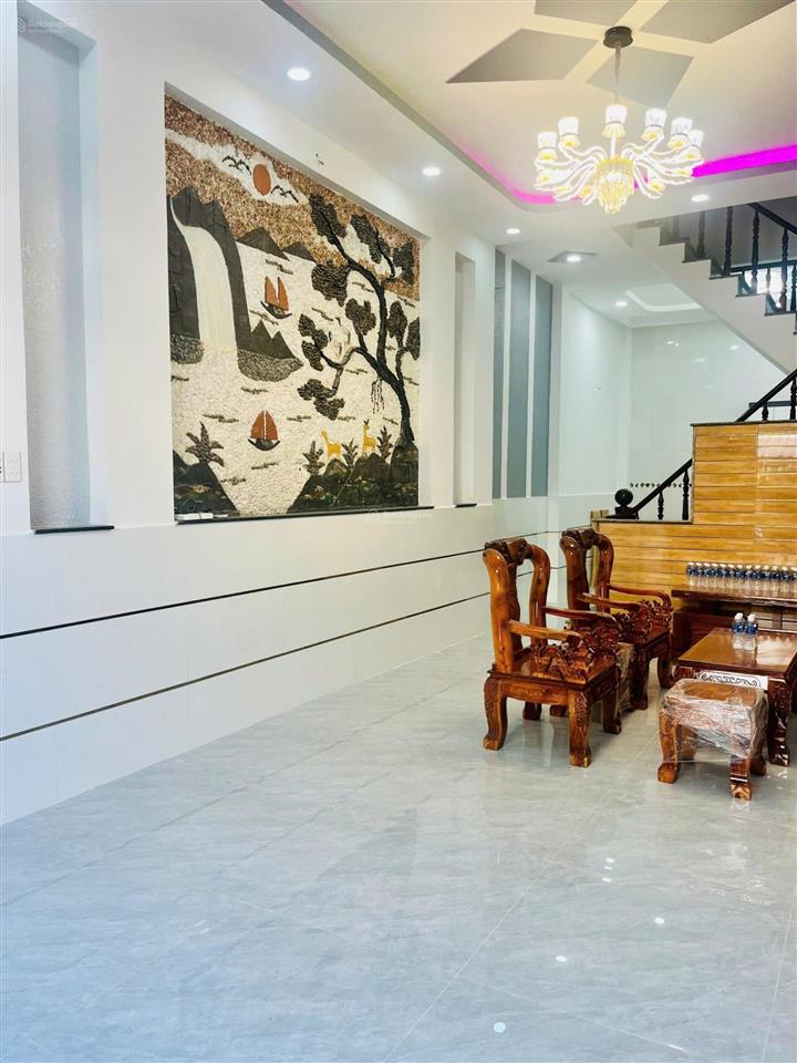 Bán nhà 4 tầng đầy đủ nội thất hẻm xe hơi đường lê đình cẩn, quận bình tân