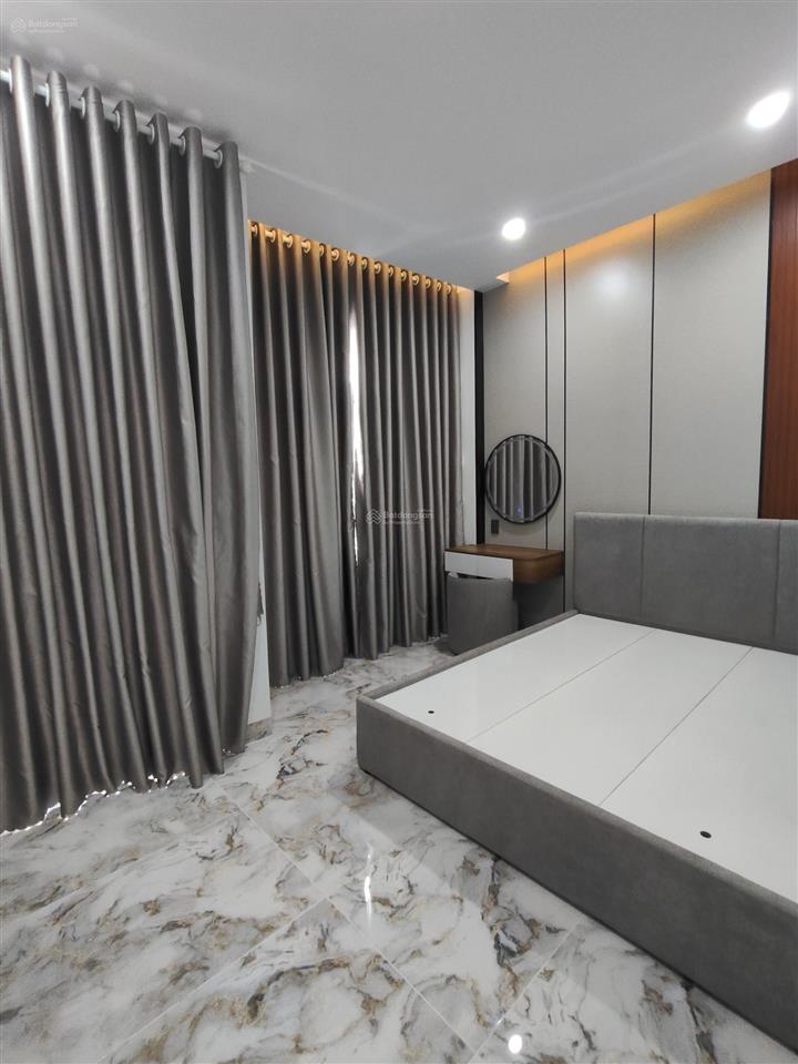 Bán nhà hẻm xe hơi 2 tầng đầy đủ nội thất đường nguyễn văn yến quận tân phú