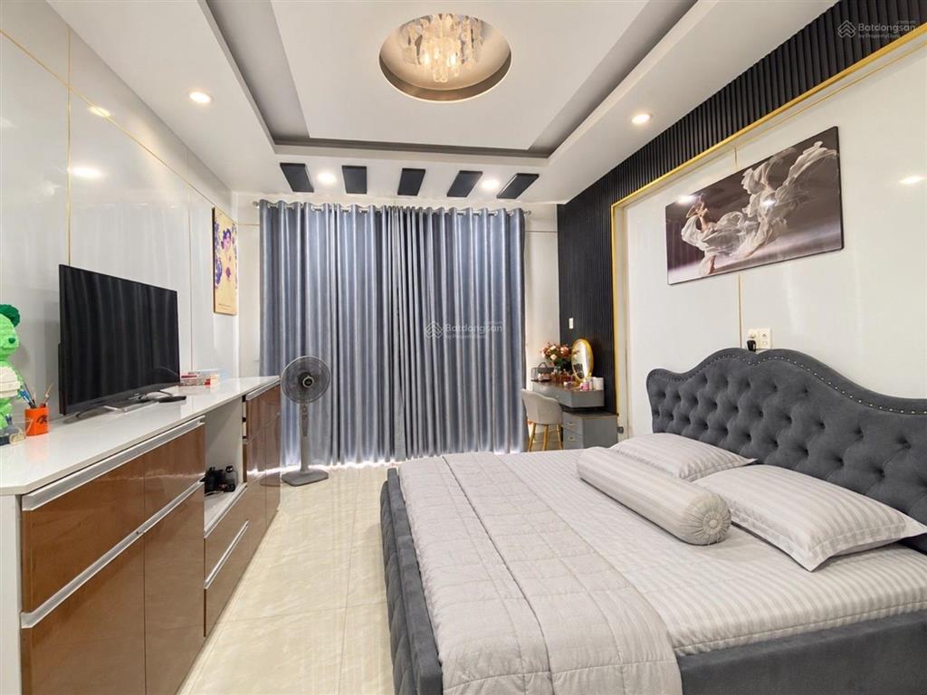 Bán nhà 4 tầng hẻm xe hơi đường lũy bán bích, phường tân thới hòa, quận tân phú