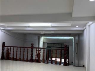 Nhà phố ngang 5m dài 30m, 1 trệt 2 lầu, 1 gác lửng