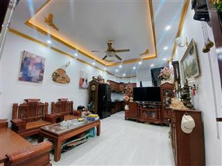 Bán nhà lê quang đạo  dt 50m2  4 tầng  nội thất đầy đủ xách vali vào là ở  giá 8,8 tỷ