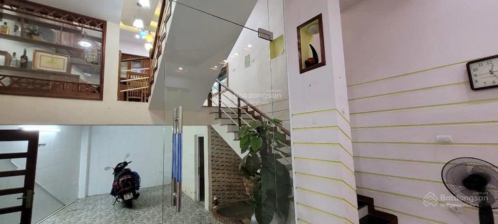 Bán nhà đức diễn  60m2  4 tầng  vị trí đẹp  giá 10 tỷ 8