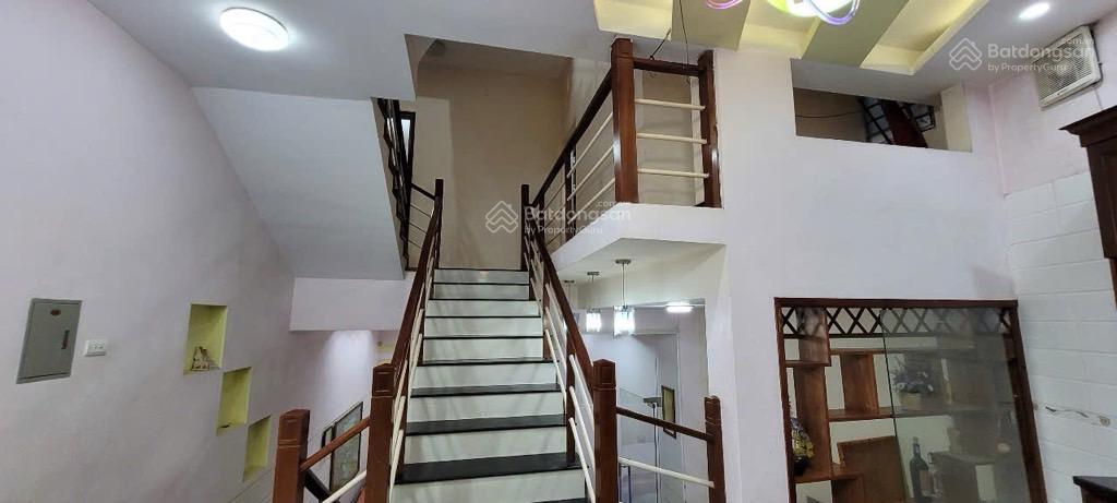 Bán nhà đức diễn  60m2  4 tầng  vị trí đẹp  giá 10 tỷ 8