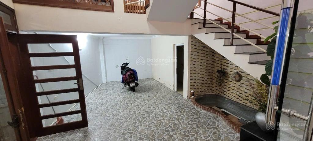 Bán nhà đức diễn  60m2  4 tầng  vị trí đẹp  giá 10 tỷ 8