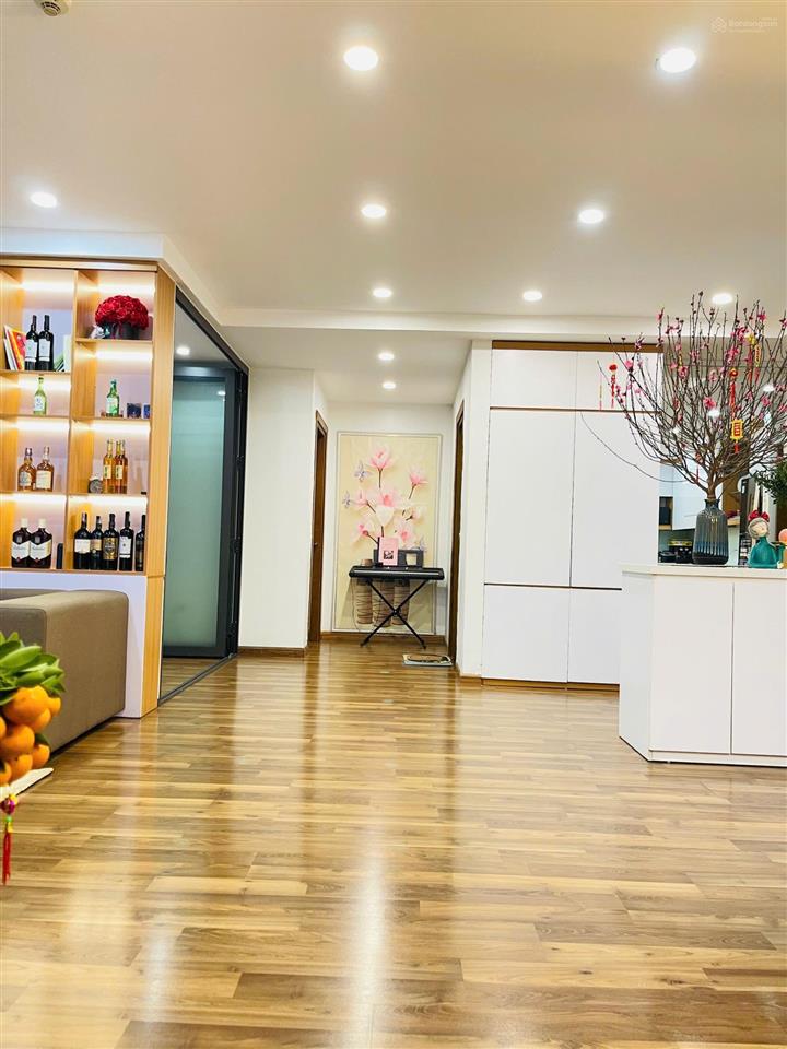 Duy nhất! cho thuê vào ở ngay căn pn 104m2 full nt đẹp gold mark city,  e. thắng 24/7 0988 415 ***