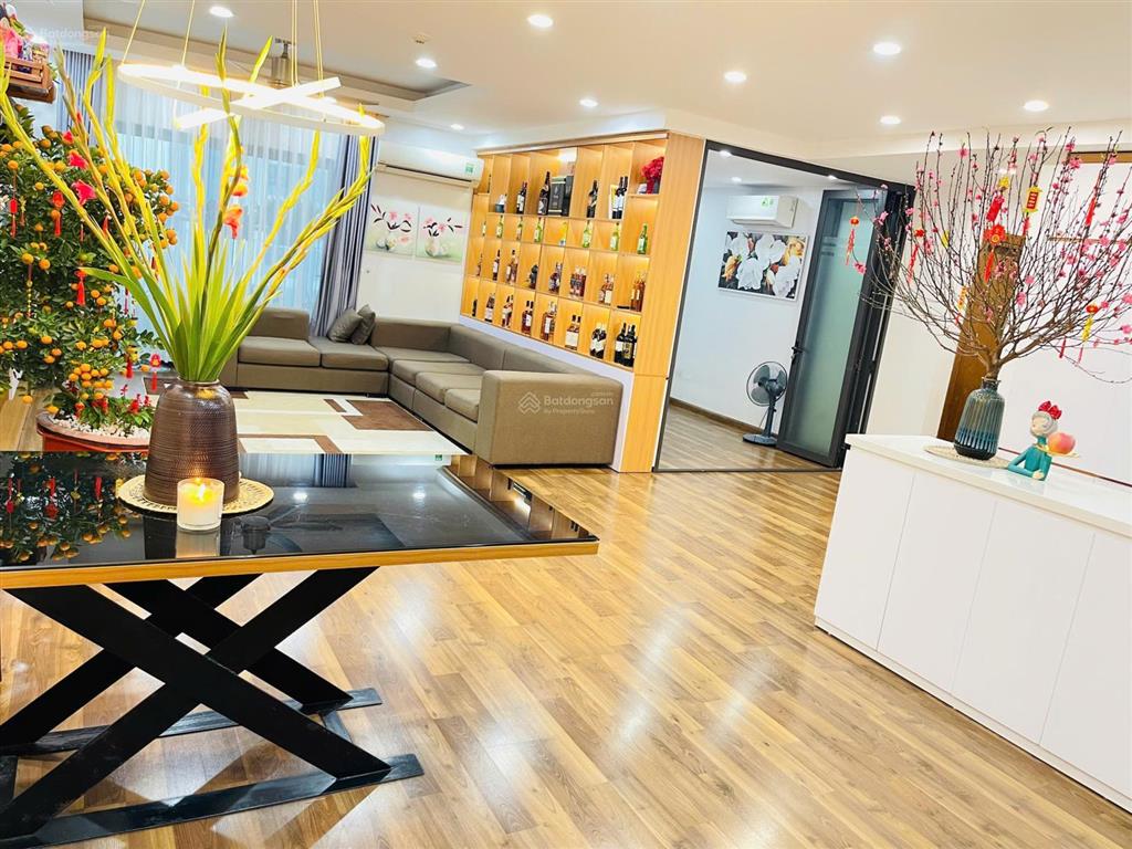 Duy nhất! cho thuê vào ở ngay căn pn 104m2 full nt đẹp gold mark city,  e. thắng 24/7 0988 415 ***