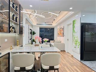 Giá giảm sốc! căn 2 ngủ full nội thất cc gold mark, giá 6,3x tỷ.  em thắng 0988 415 ***