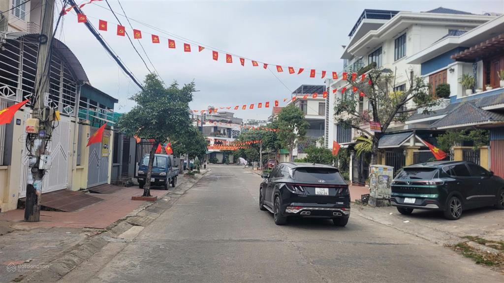 Bán đất biệt thự sân vườn cái dăm 130m2, trung tâm bãi cháy