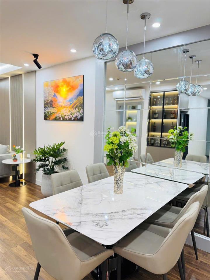 Chính chủ cần bán gấp căn 2 ngủ 2 nhỏ tại chung cư green park!!!  0924 750 ***