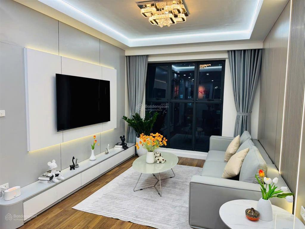 Chính chủ cần bán gấp căn 2 ngủ 2 nhỏ tại chung cư green park!!!  0924 750 ***