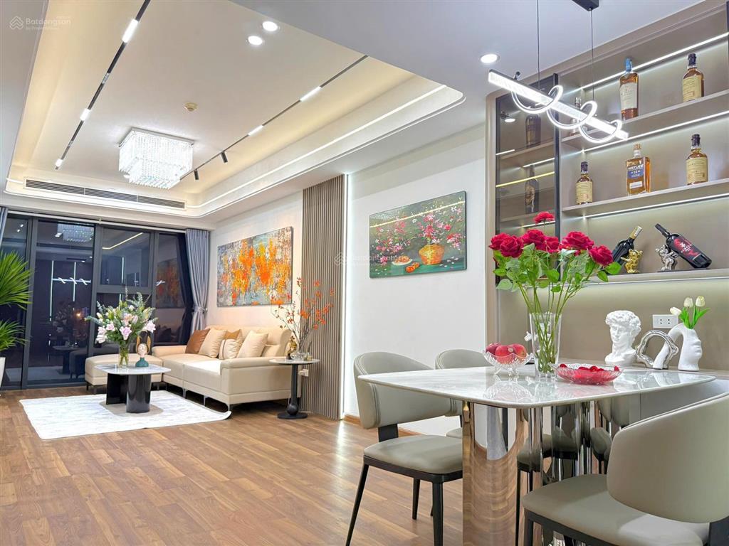 Chính chủ cần bán gấp căn 3 phòng ngủ 2 wc tại chung cư green park!