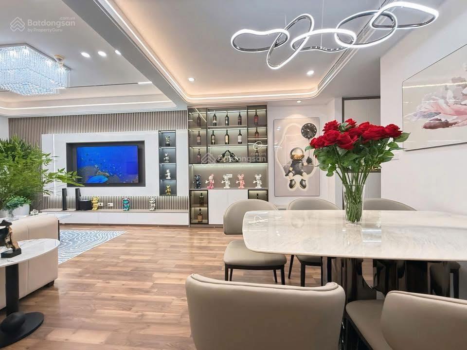 Chính chủ cần bán gấp căn 3 phòng ngủ 2 wc tại chung cư green park!