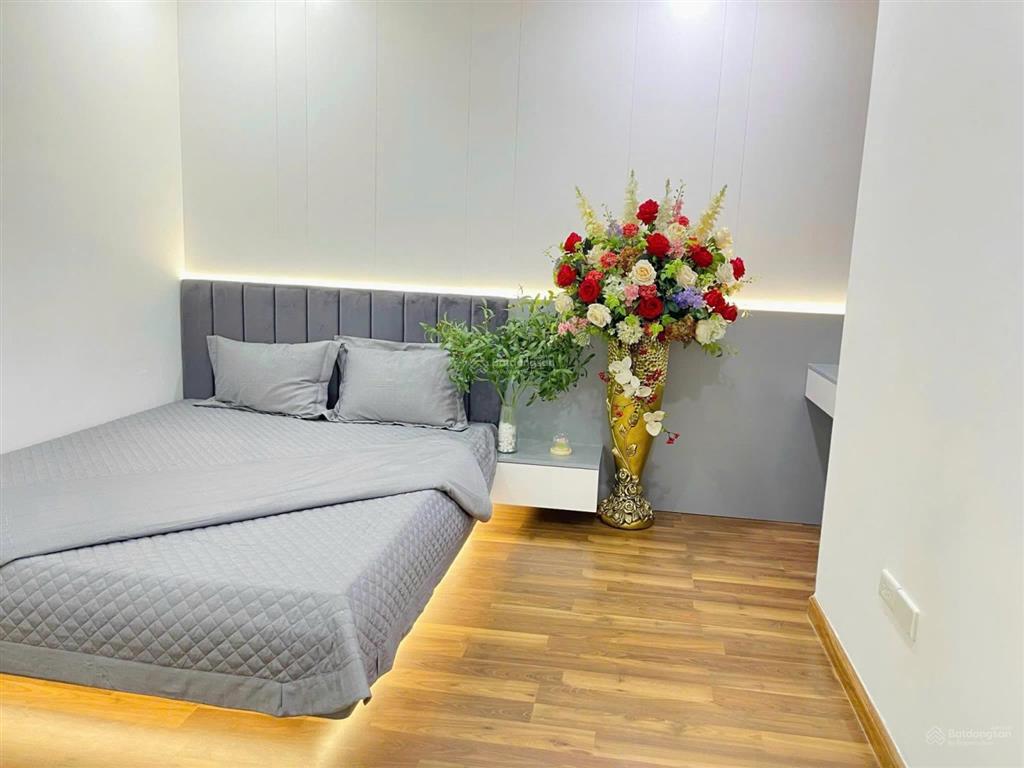 Chính chủ cần bán căn 2 ngủ 2 wc tại chung cư green park trần thủ độ  0924 750 ***