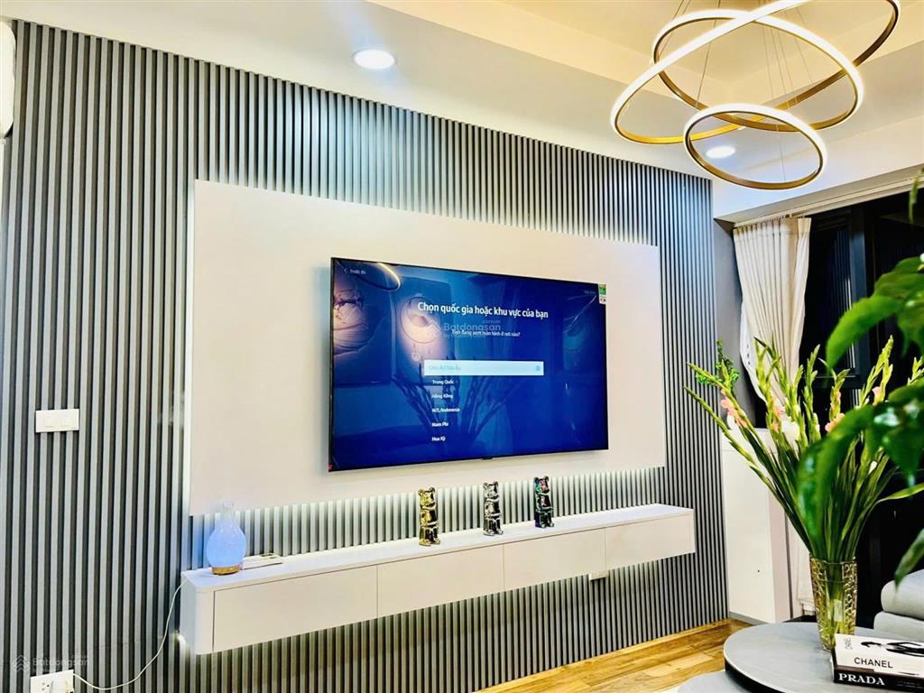 Chính chủ cần bán căn 2 ngủ 2 wc tại chung cư green park trần thủ độ  0924 750 ***