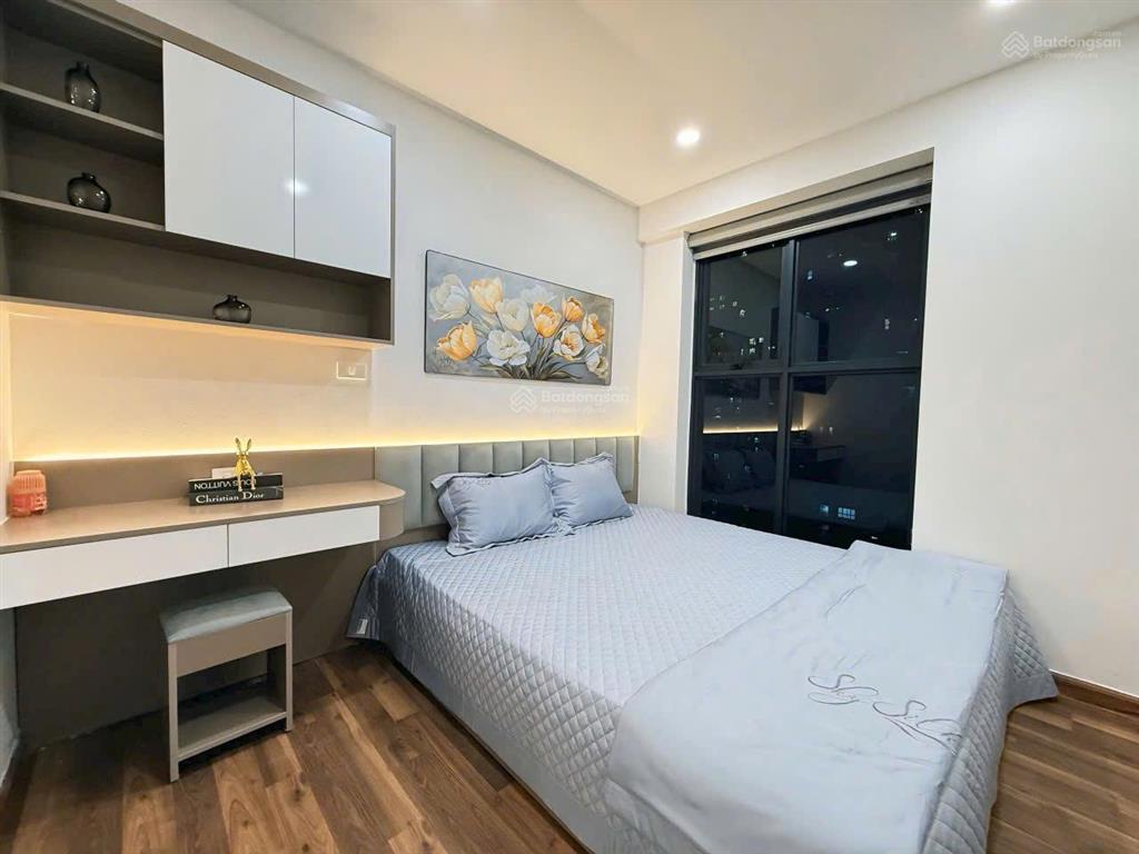 Chính chủ cần bán gấp căn 3 ngủ 2 wc tại chung cư golden west  0902 412 ***