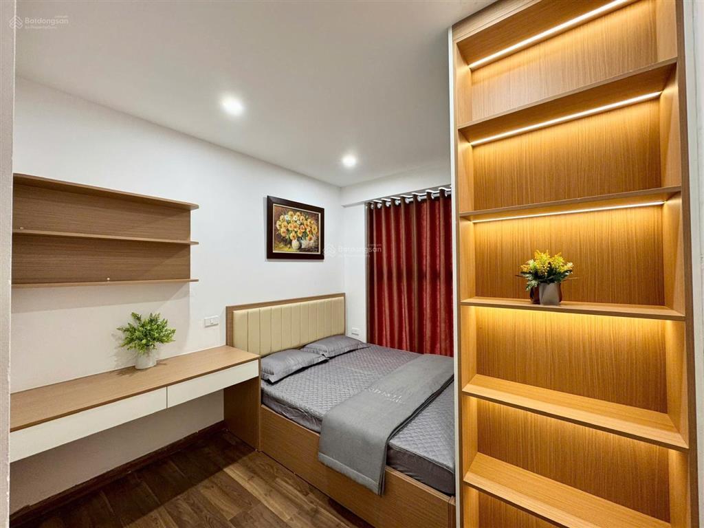 Chính chủ cần bán gấp căn 2 ngủ 2 wc tại chung cư rose town!  0902 412 ***