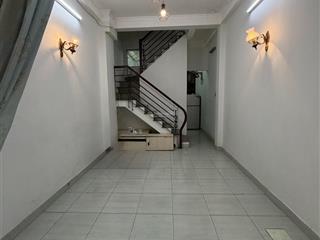 Lý thường kiệt  hxh  4 tầng  nhỉnh 5 t.ỷ