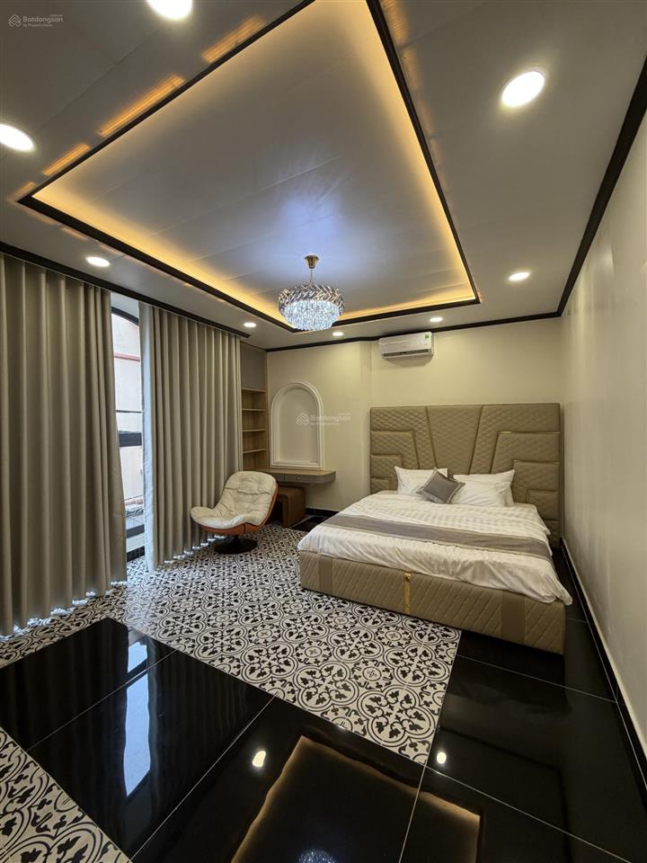 Nhà đẹp đường đất thánh, p. 6 tân bình  ngang 16m  full nội thất xịn  6 tỷ 7