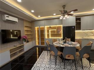 Nhà đẹp đường đất thánh, p. 6 tân bình  ngang 16m  full nội thất xịn  6 tỷ 7