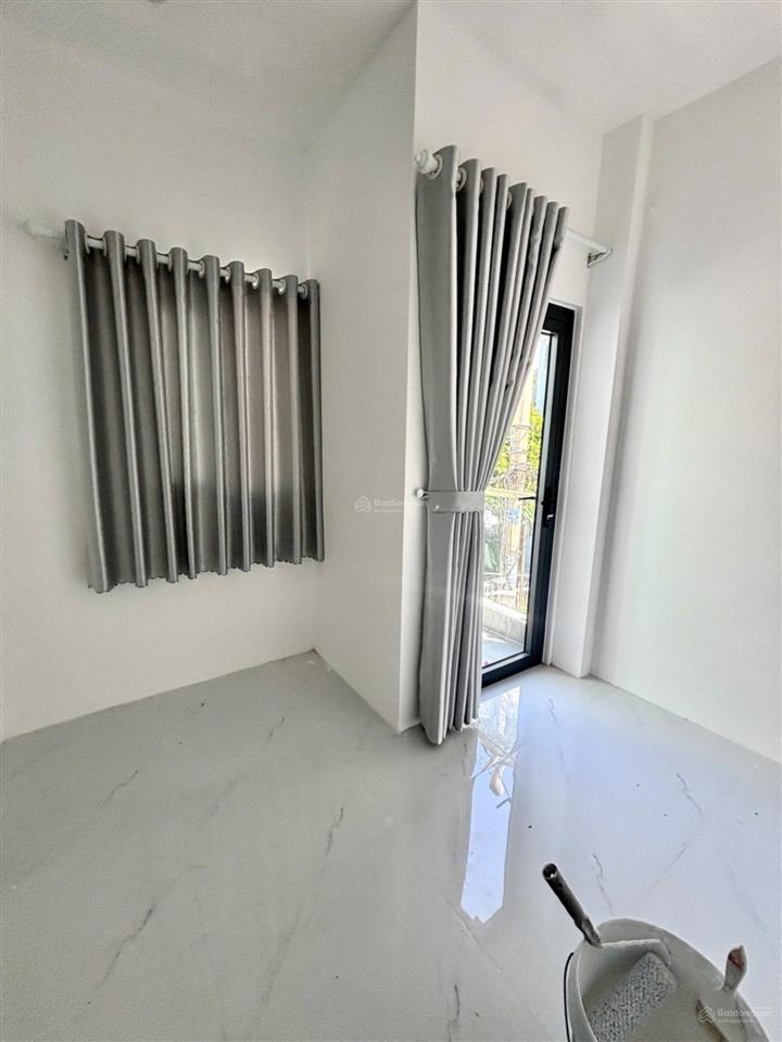 Ngay âu cơ  nhà mới ở ngay  2 tầng  nhỉnh 2 tỷ
