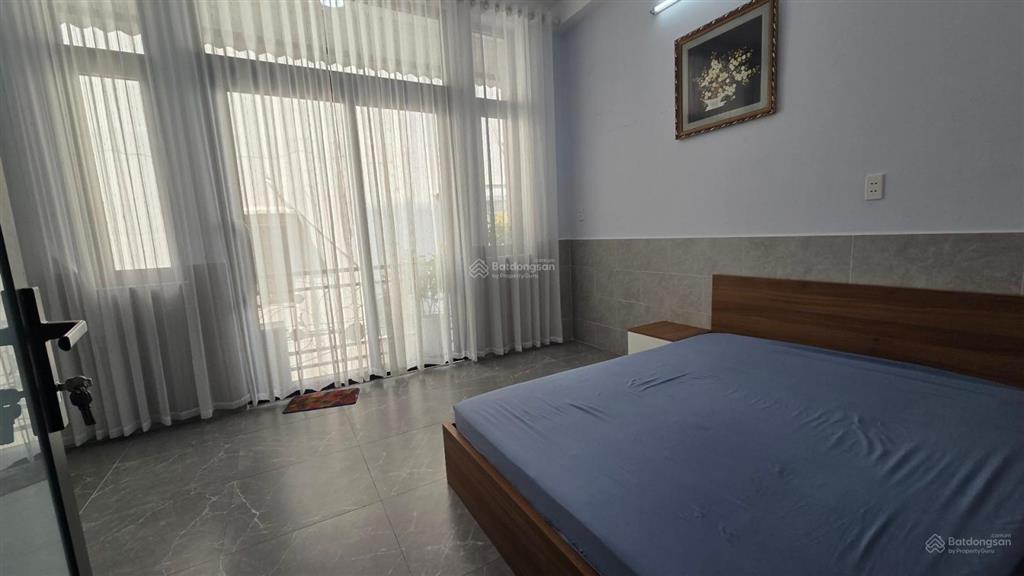 Nhà đẹp ở ngay  lý thường kiệt  4 tầng  chỉ 8.x tỷ