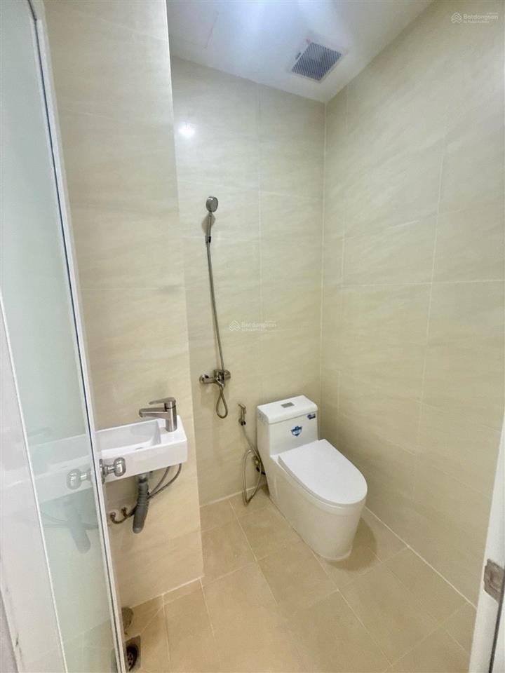 Nhà đẹp 3 tầng phú thọ hòa tân phú, chỉ vài bước ra mặt tiền  nhỉnh 4 tỷ