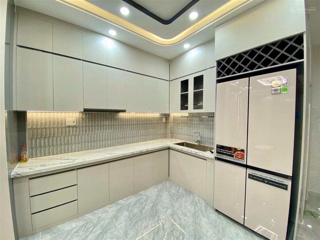 Lý thường kiệt  nhà mới vô ở ngay  53m2  7.x tỷ