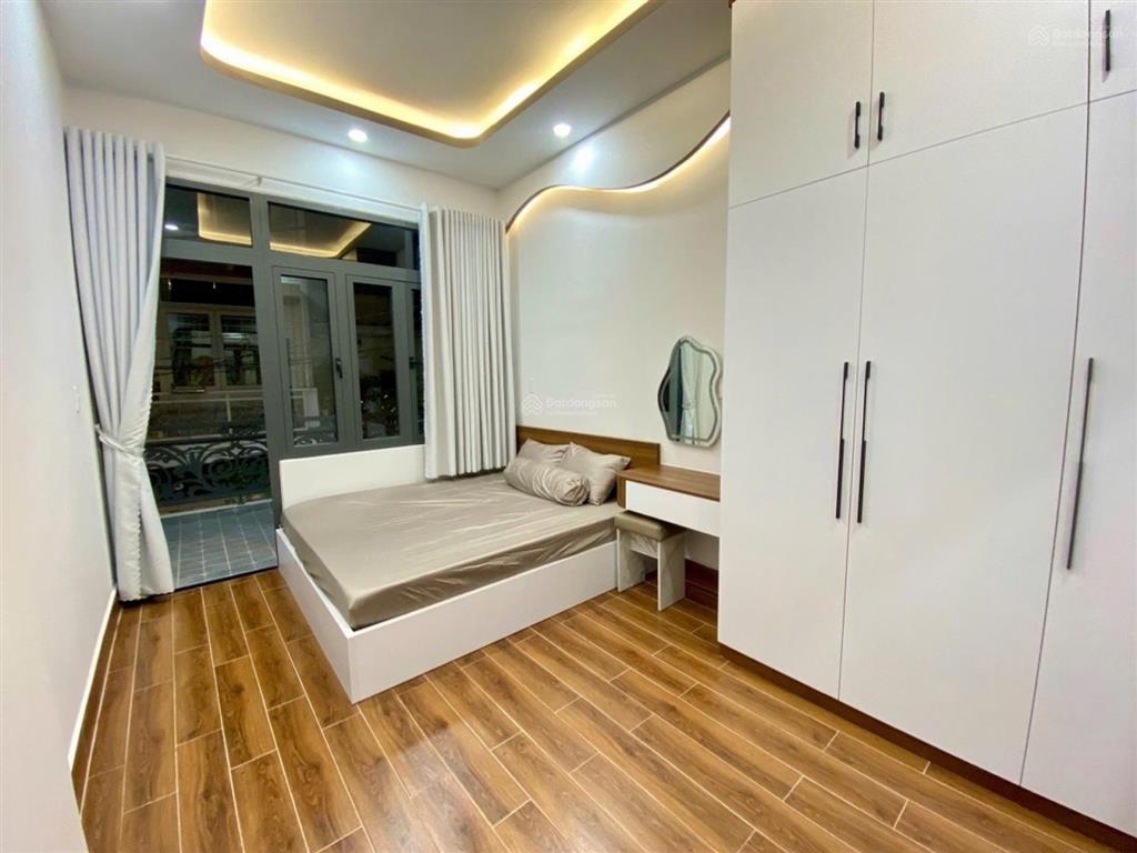 Lý thường kiệt  nhà mới vô ở ngay  53m2  7.x tỷ