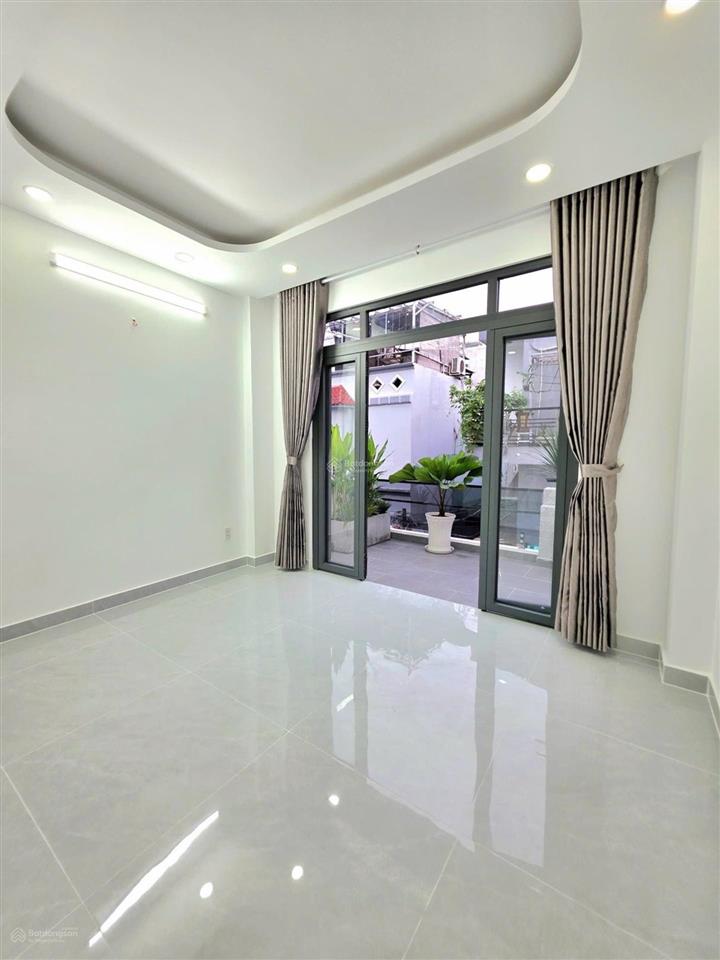 Giáp tân phú  hẻm xe hơi  3 tầng  nhà mới  nhỉnh 6 đồng xíu