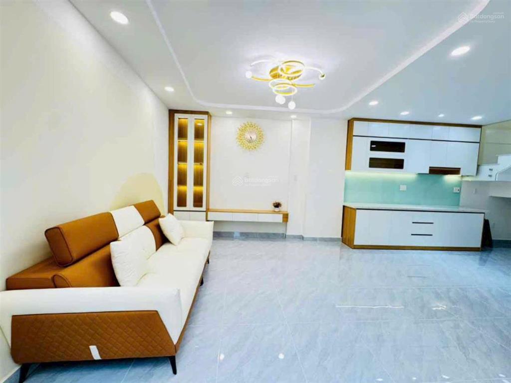 Tân phú  nhà mới đẹp  56m2  hẻm thông văn cao  ngang 6.5m  nhỉnh 5 tỷ