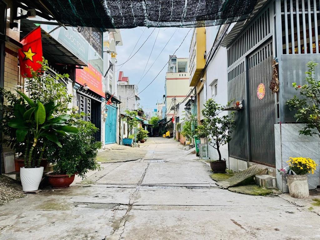 Hai mặt hẻm  ô tô ngủ trong nhà  78m2  4.x đồng