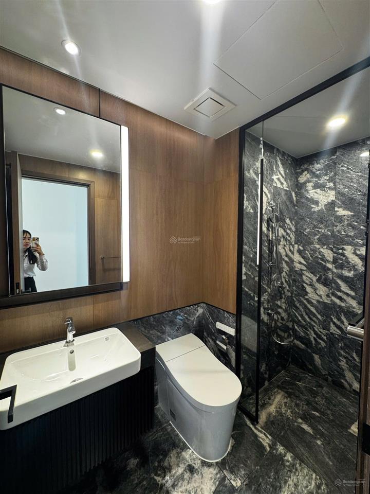 Bán căn hộ 77m² 2pn lumiere riverside quận 2 view thành phố đã có sổ