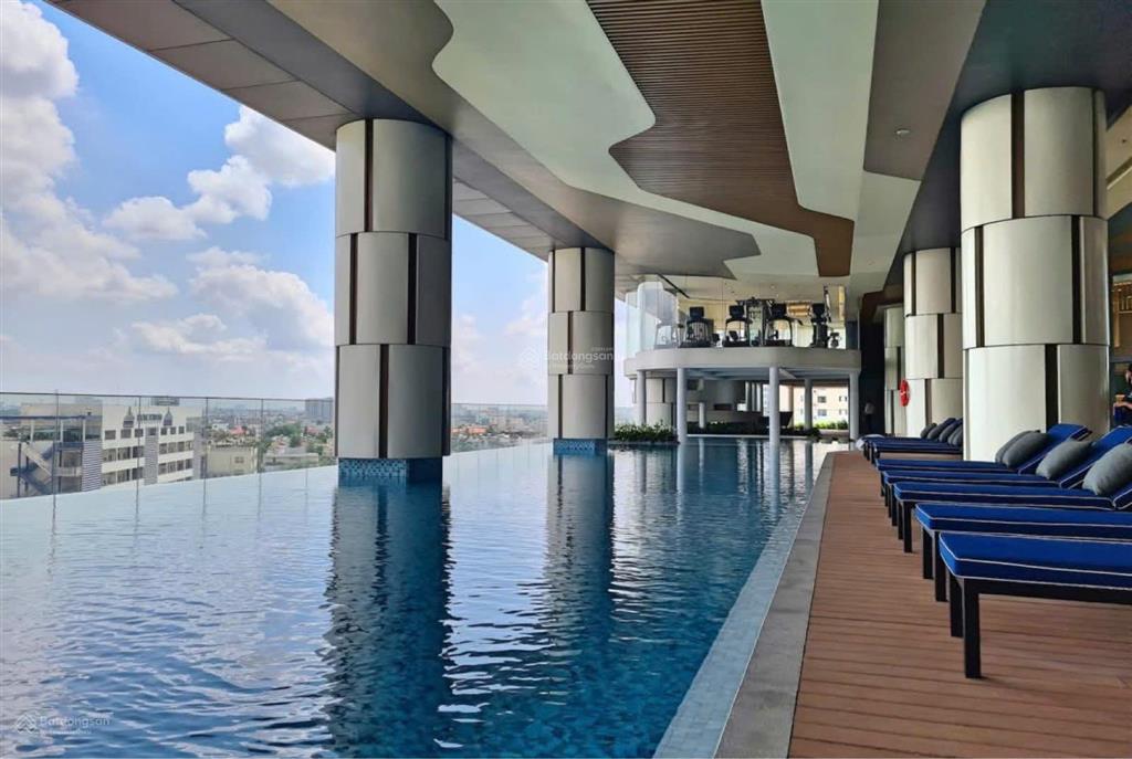 Penthouse q2 thảo điền  4pn, thang máy riêng, full nội thất. giá bán 77 tỷ.  0932 532 ***