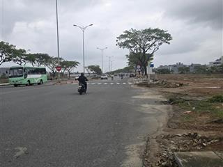 Mặt tiền võ chí công , ngang 5m dt 100m2 . giá gốc cho đầu tư sinh lời