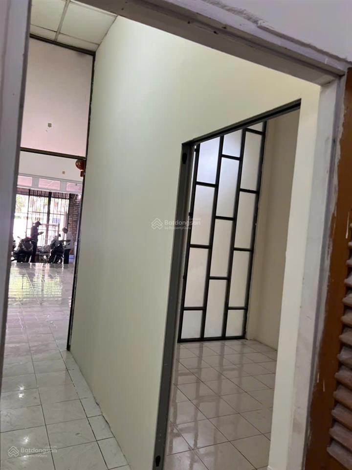 Cho thuê nhà mặt tiền nguyên căn, thuận lợi mở văn phòng, kinh doanh đa ngành.