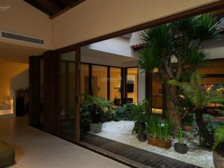 Cần bán biệt thự villa nghỉ dưỡng đường lê mạnh trinh sát biển mỹ khê 200m dt 234m²