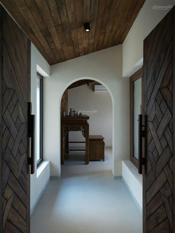 Cần bán biệt thự villa nghỉ dưỡng đường lê mạnh trinh sát biển mỹ khê 200m dt 234m²